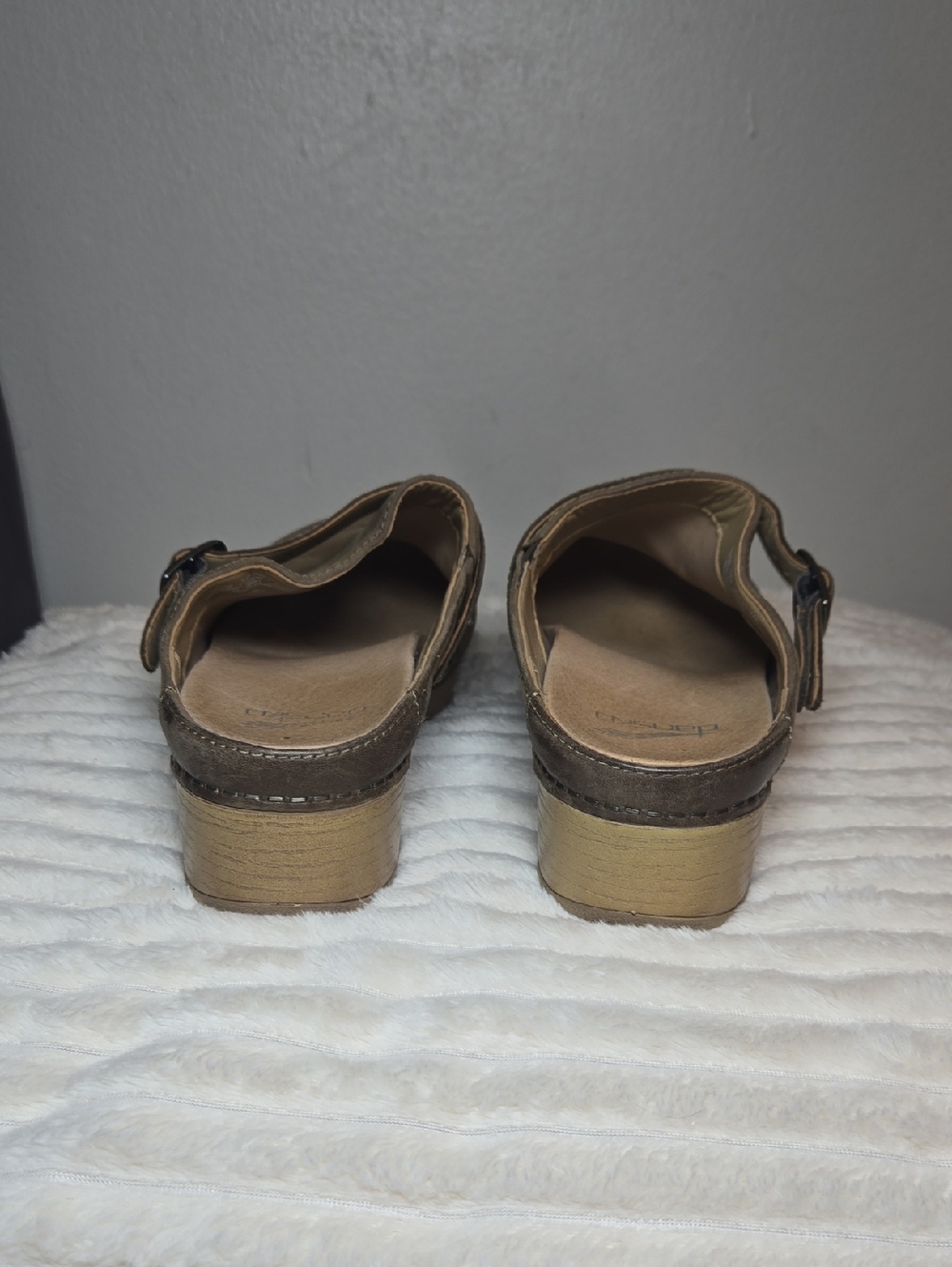 Dansko Women's Berry in Mushroom Burnished Nubuck Mule - Picture 6 of 13